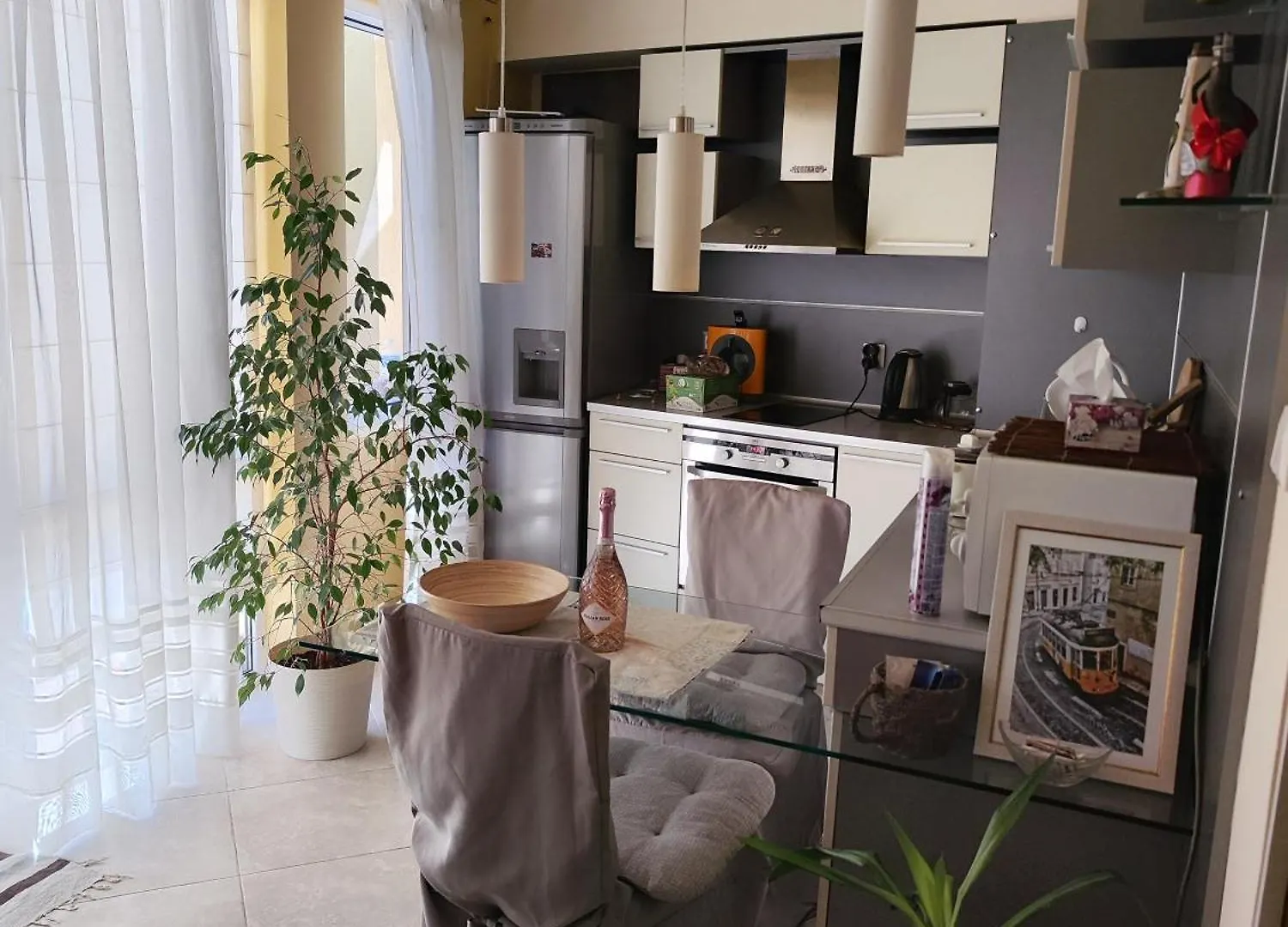 Art Apartment Kiril And Metodi Square Burgas Bulgaria