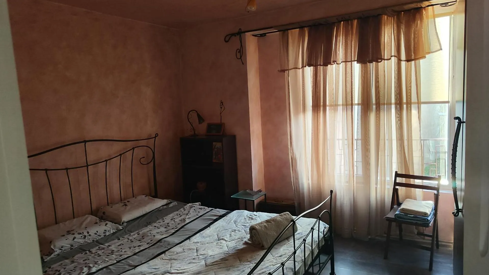 Art Apartment Kiril And Metodi Square Burgas