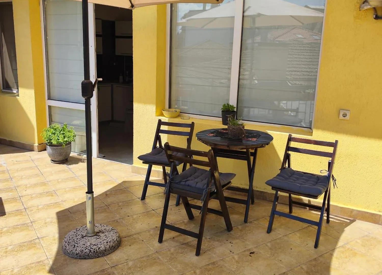 Art Apartment Kiril And Metodi Square Burgas